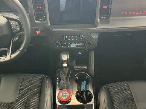 Used 2025 Ford Bronco Raptor AWD/4WD image 12