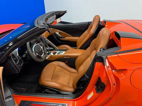 Used 2019 Chevrolet Corvette Grand Sport RWD image 16