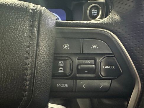 Used 2025 Toyota 4Runner Limited image 20