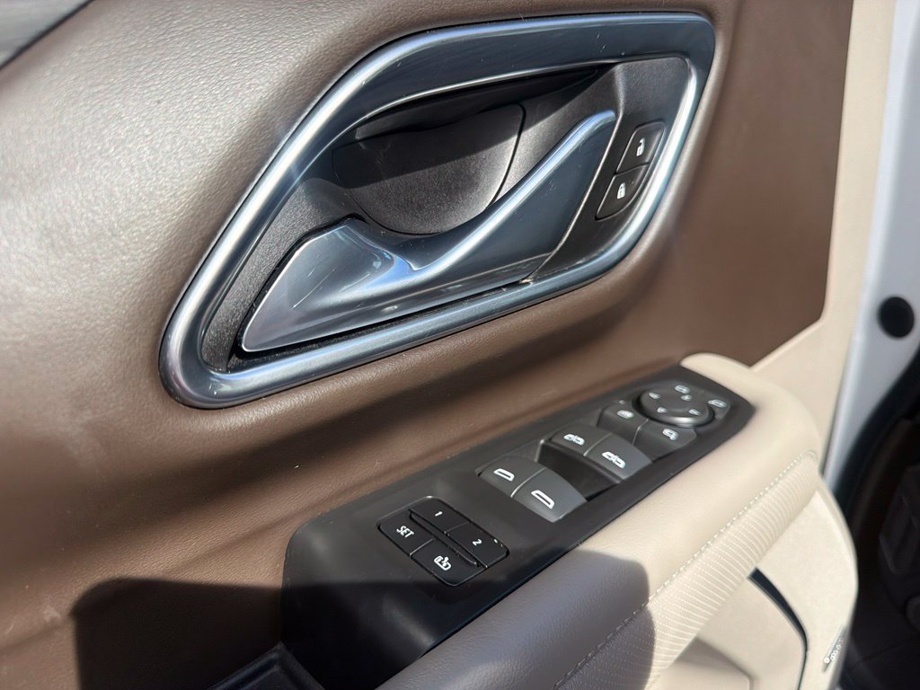 Used 2021 GMC Yukon SLT w/ SLT Luxury Plus Package RWD image 21