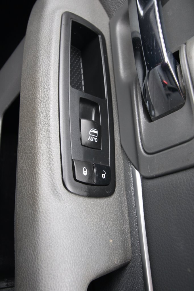 Used 2016 RAM 1500 Big Horn AWD/4WD image 25
