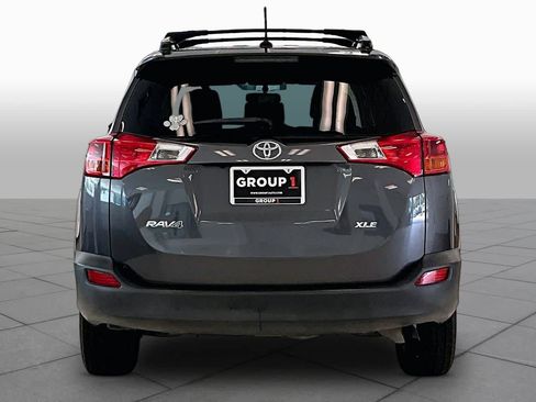 Used 2015 Toyota RAV4 XLE FWD image 4
