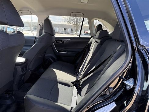 Certified 2025 Toyota RAV4 LE image 25