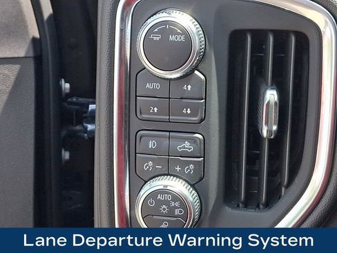 Used 2022 GMC Sierra 2500 Denali AWD/4WD image 9