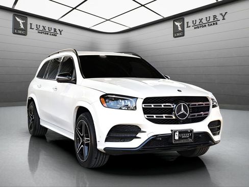 Used 2022 Mercedes-Benz GLS 450 4MATIC image 1