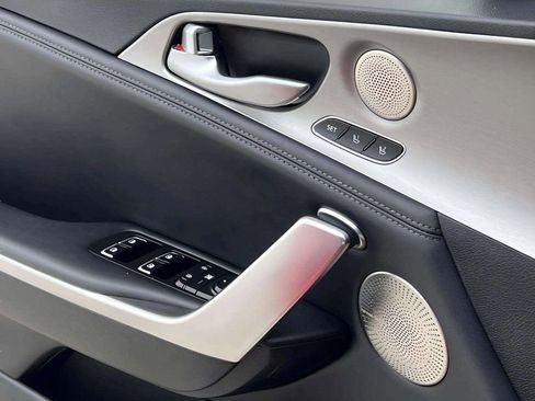 Used 2018 Kia Stinger GT2 image 31