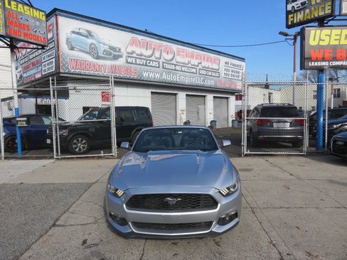 Used 2017 Ford Mustang Premium image 10