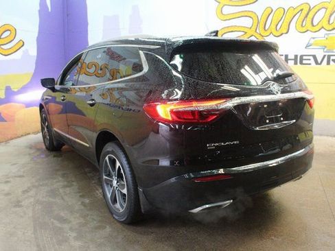 Used 2021 Buick Enclave Essence w/ Sun And Navigation Package image 6