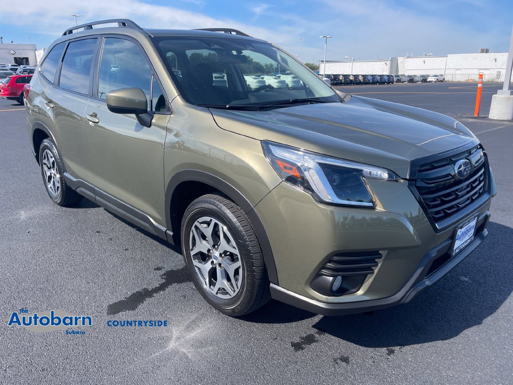 Used 2023 Subaru Forester Premium AWD/4WD image 7