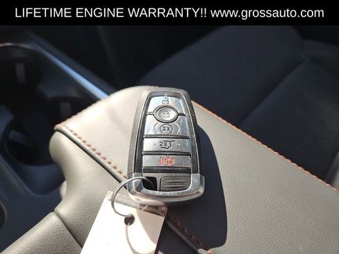 Used 2025 Ford Expedition Active AWD/4WD image 23