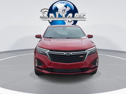 Used 2022 Chevrolet Equinox RS w/ RS Leather Package image 3