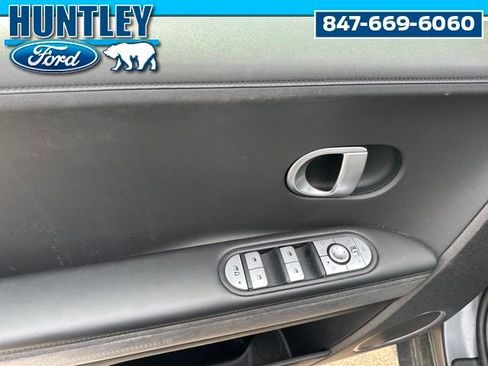 Used 2023 Hyundai Ioniq 5 SEL AWD/4WD image 16
