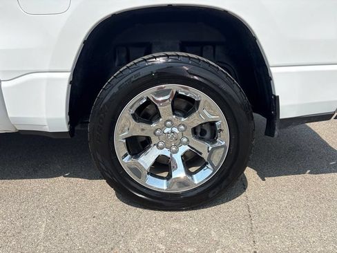 Used 2023 RAM 1500 Big Horn AWD/4WD image 40