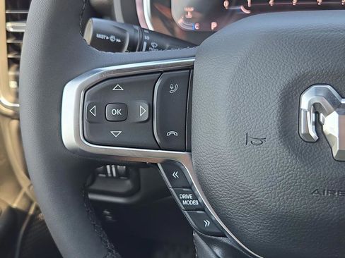 New 2026 RAM 1500 4x4 Crew Cab image 23