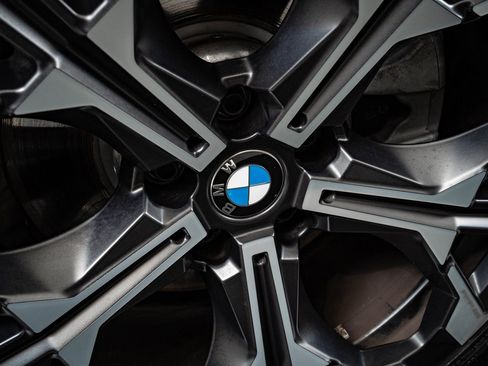 Certified 2025 BMW 230i xDrive 230i xDrive w/ Premium Package image 8