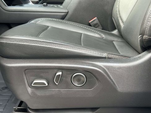 Used 2024 GMC Sierra 2500 Denali w/ Denali Reserve Package image 17