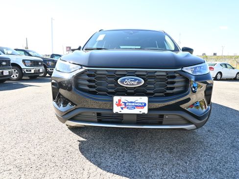 New 2026 Ford Escape ST-Line w/ Tech Pack #1 image 9