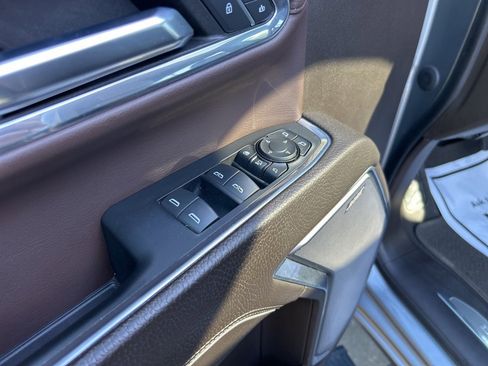 Used 2024 GMC Sierra 2500 Denali w/ Technology Package image 25