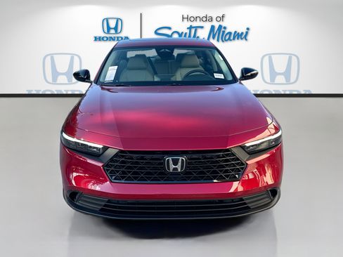 New 2025 Honda Accord SE image 2