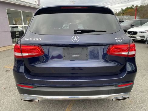 Used 2018 Mercedes-Benz GLC 300 GLC 300 4MATIC Sport Utility 4 image 6