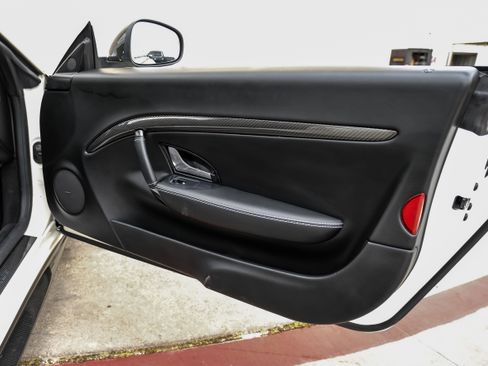 Used 2015 Maserati GranTurismo Sport RWD image 41
