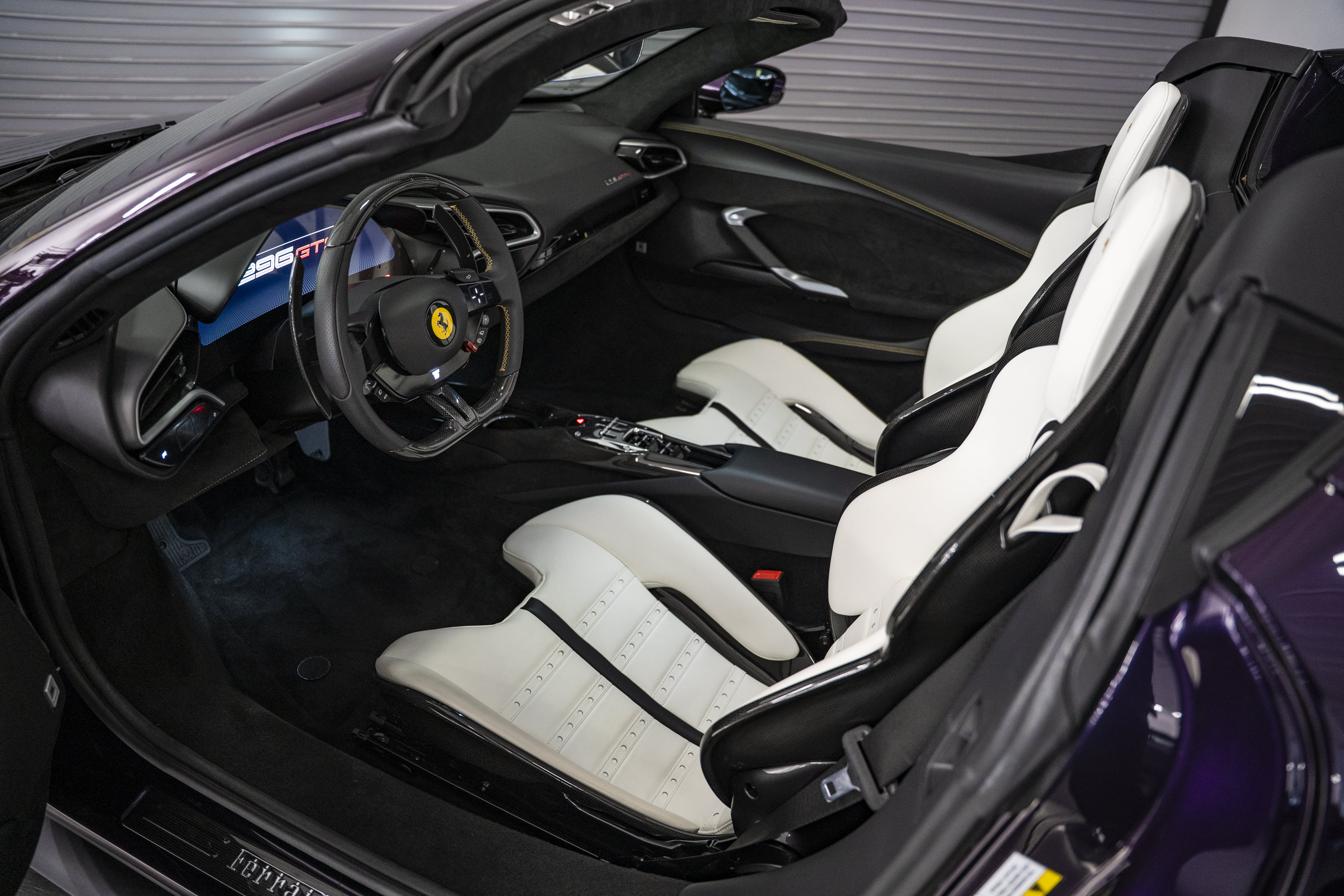 Used 2024 Ferrari 296 GTS RWD image 28