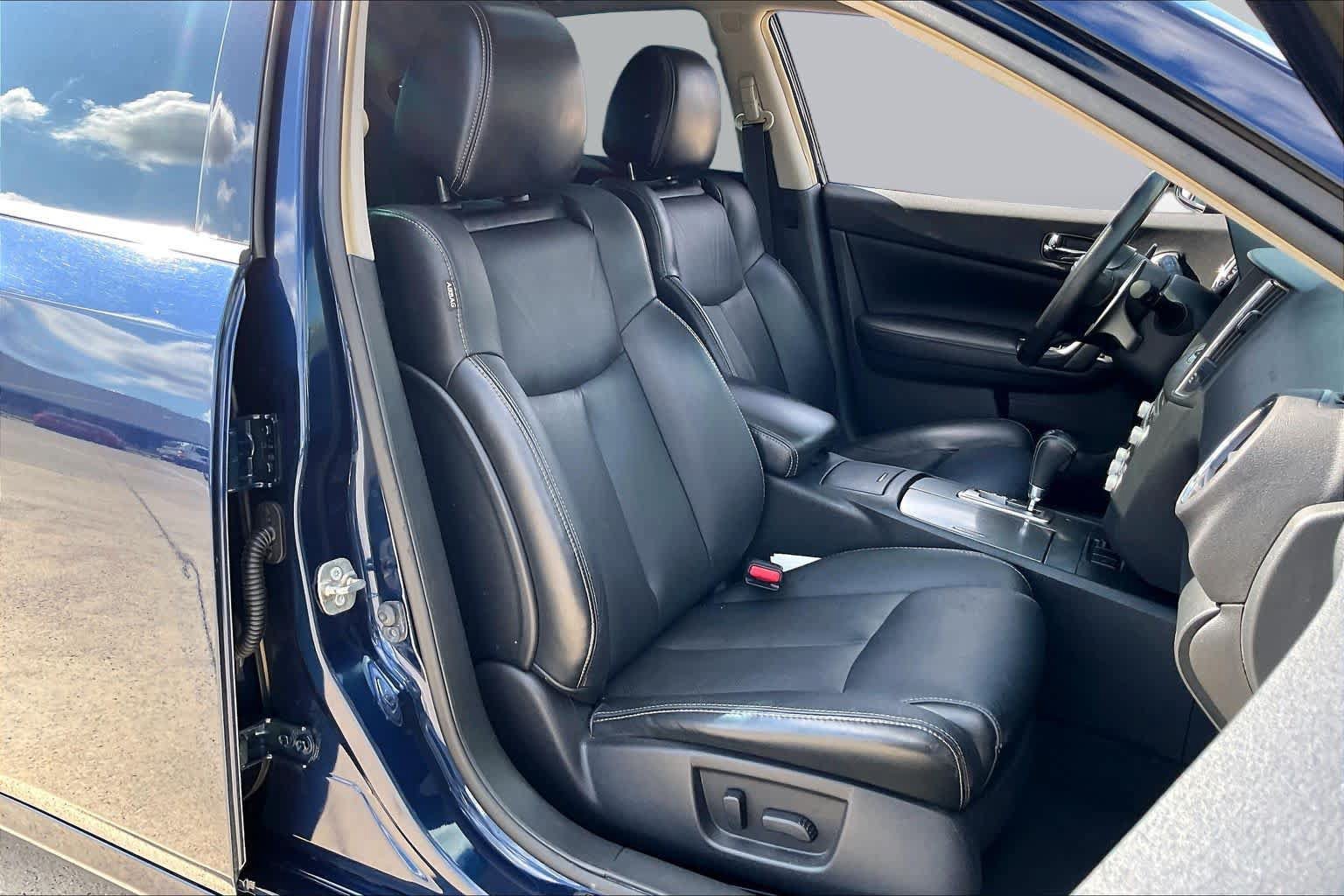 Used 2014 Nissan Maxima 3.5 SV w/ Sport Package FWD image 9