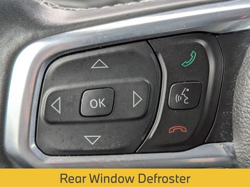 Used 2022 Jeep Wrangler Unlimited Sahara w/ Safety Group AWD/4WD image 20