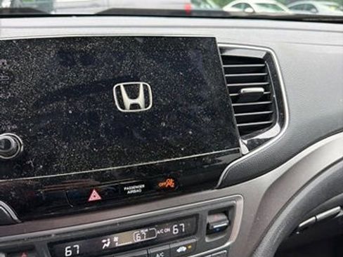 Certified 2024 Honda Passport EX-L image 16