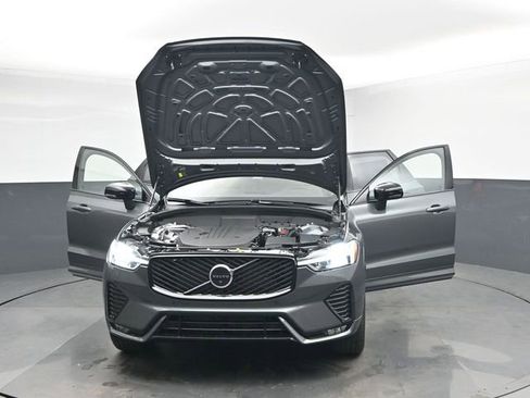 New 2026 Volvo XC60 B5 Plus w/ Protection Package Premier image 55