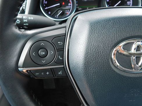 Used 2018 Toyota Camry XLE w/ Audio Package FWD image 26