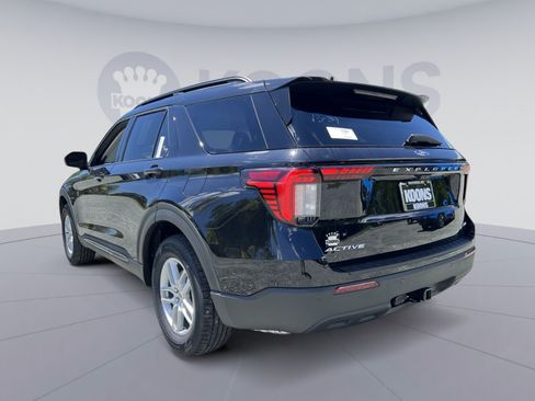 New 2026 Ford Explorer Active AWD/4WD image 4