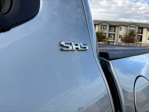 Certified 2024 Toyota Tacoma SR5 image 8