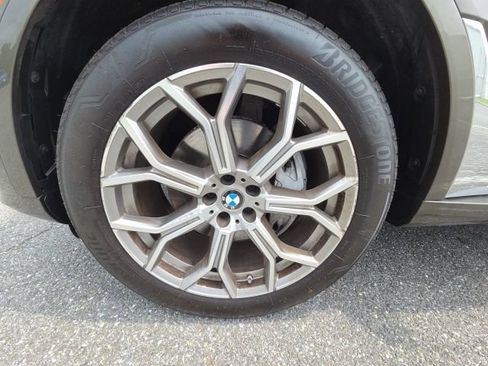 Used 2023 BMW X7 xDrive40i AWD/4WD image 10