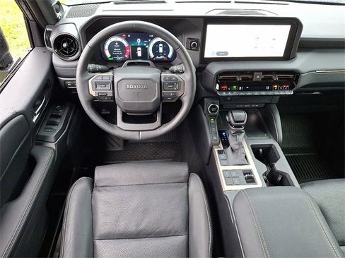Used 2025 Toyota Land Cruiser image 11