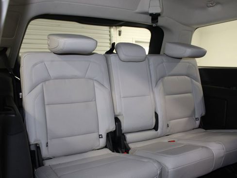 New 2026 Lincoln Navigator Reserve image 37