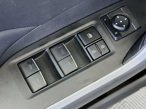 Certified 2025 Toyota RAV4 XLE FWD image 20