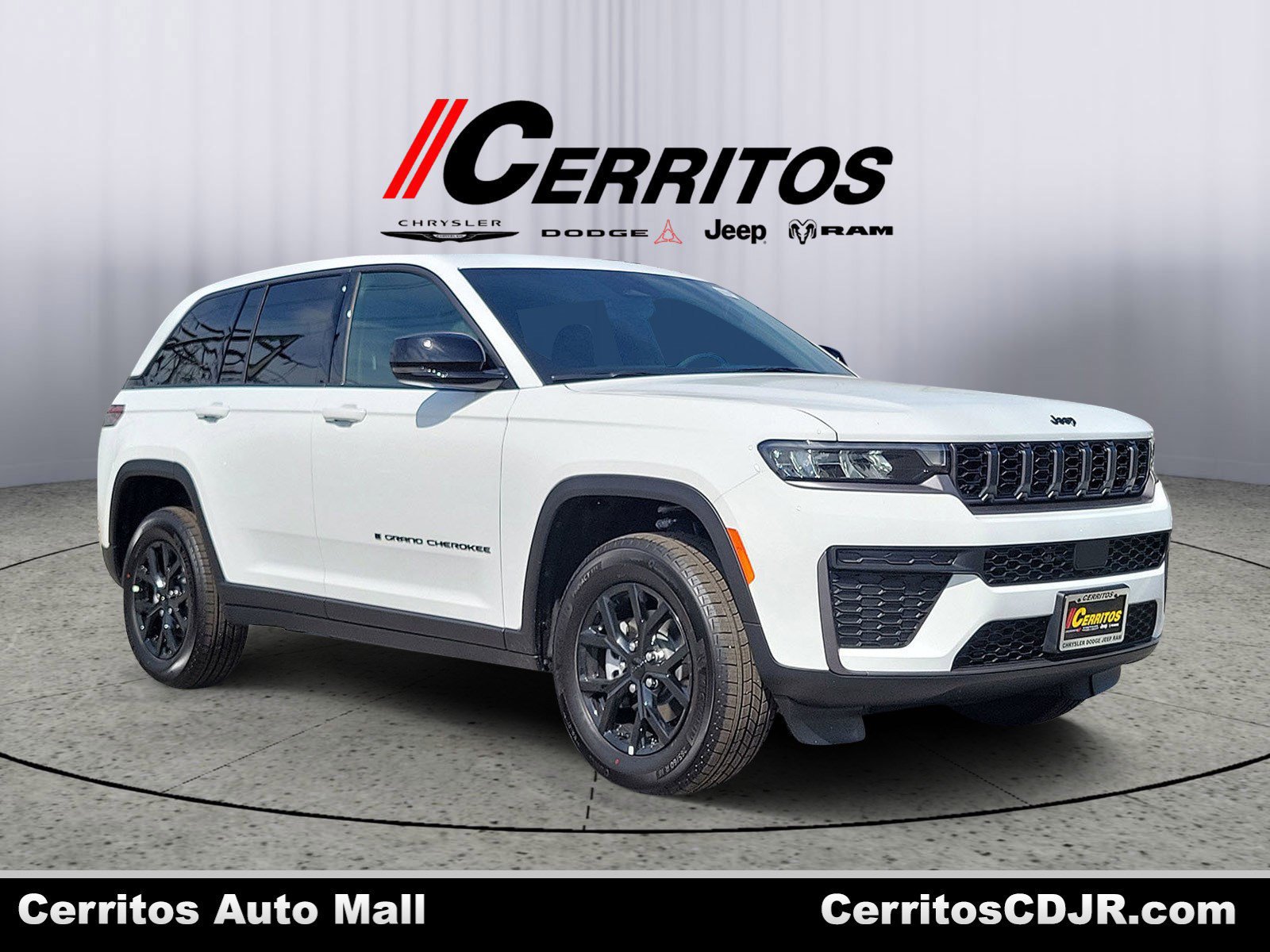 New 2026 Jeep Grand Cherokee Altitude RWD image 1