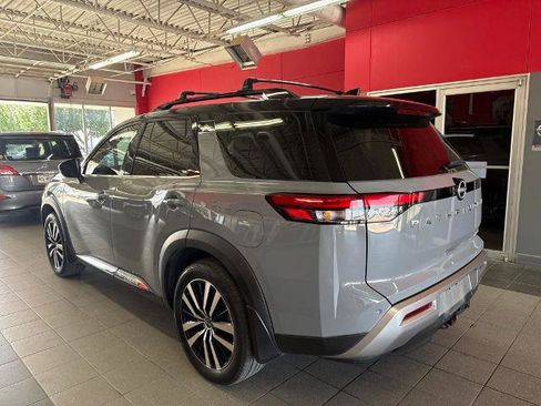 Certified 2024 Nissan Pathfinder Platinum w/ Cargo Package FWD image 5