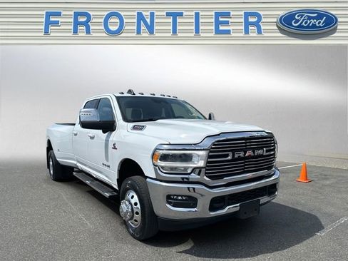 Used 2024 RAM 3500 Laramie w/ Safety Group AWD/4WD image 8