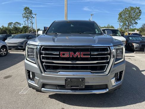 Used 2024 GMC Yukon SLT image 2