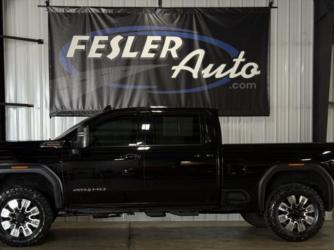 Used 2020 GMC Sierra 2500 AT4 w/ AT4 Premium Package AWD/4WD image 1