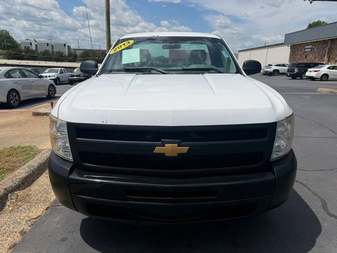Used 2013 Chevrolet Silverado 1500 W/T image 2