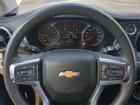 Used 2023 Chevrolet Blazer LT image 30