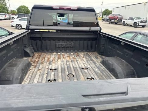 Used 2024 Chevrolet Silverado 3500 High Country AWD/4WD image 17