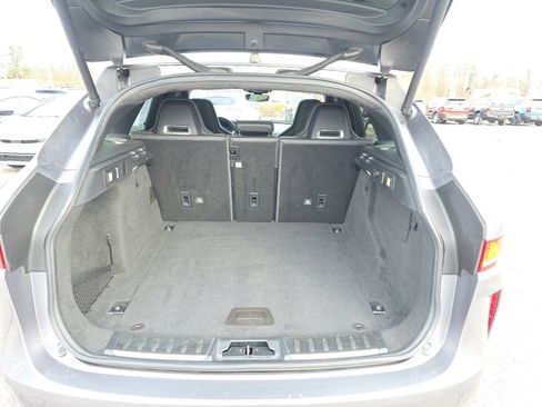 Used 2020 Jaguar F-PACE SVR image 6