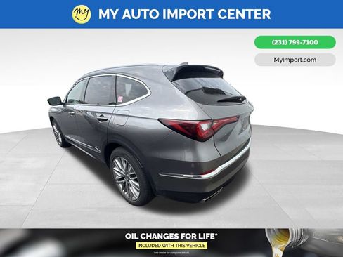 Used 2023 Acura MDX SH-AWD w/ Advance Package image 4