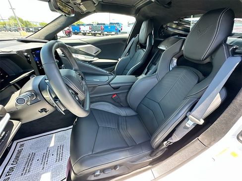 Certified 2023 Chevrolet Corvette Stingray Premium Cpe w/ Z51 Performance Package image 22