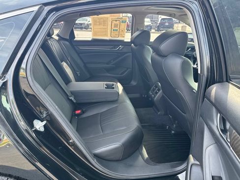 Certified 2021 Honda Accord EX-L image 38