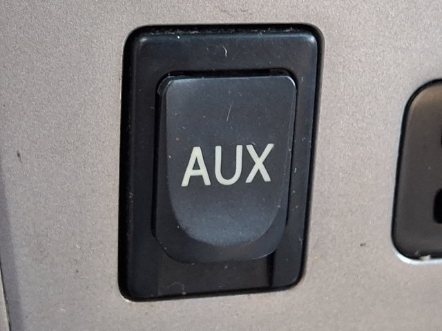 Used 2011 Toyota Corolla LE w/ Preferred Accessory Pkg FWD image 19